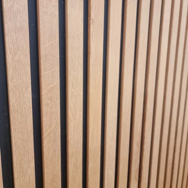 Wood Effect Slatted Veneer Light Oak Wall Panels - Image 5